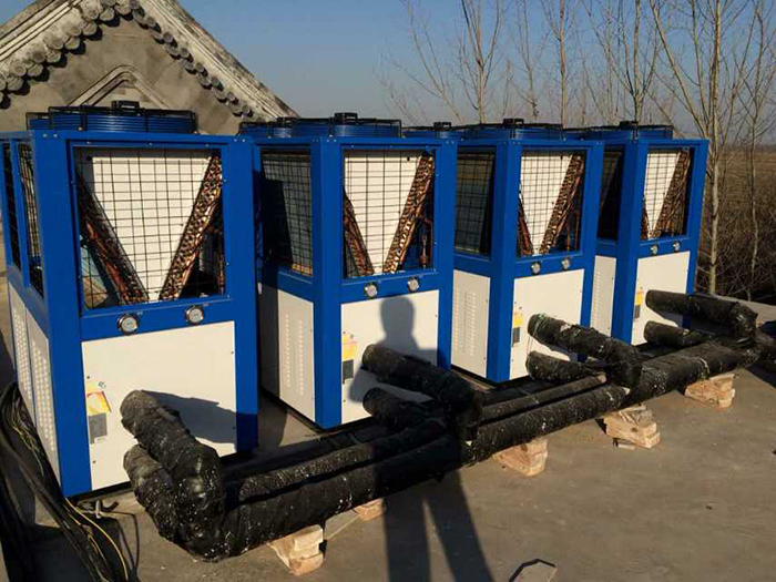 地暖机1.jpg 地暖机1.jpg