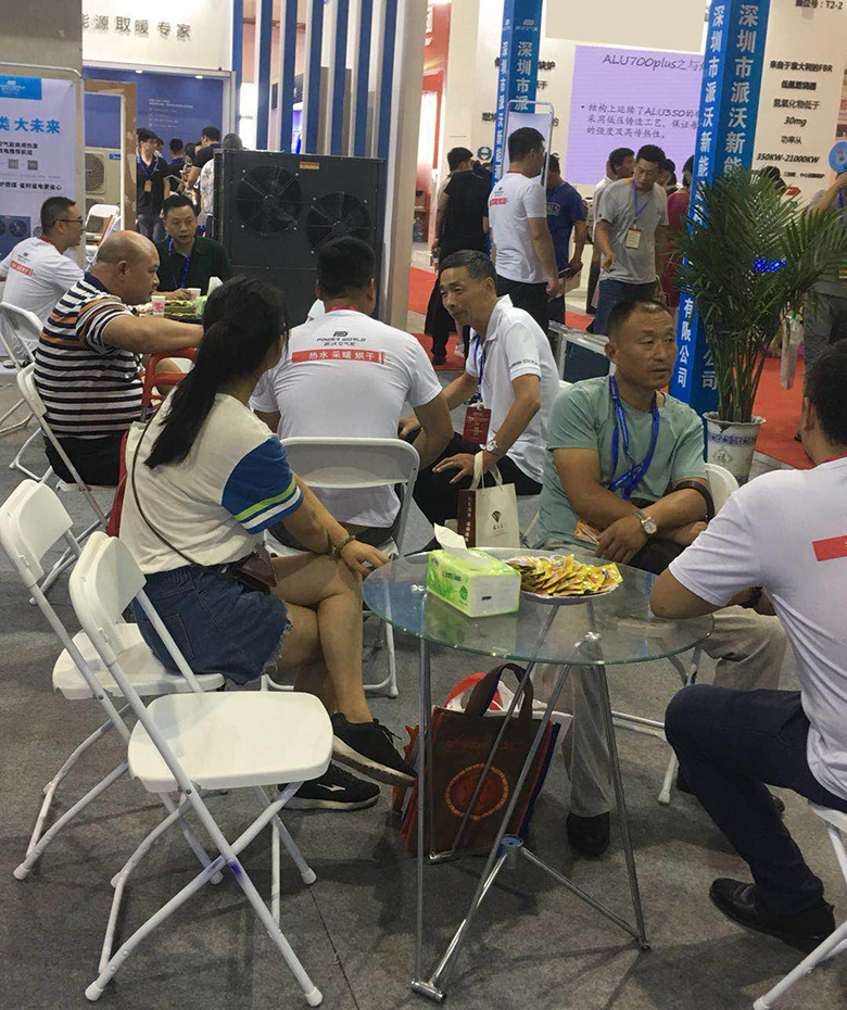 河南展会5 副本.jpg 河南展会5 副本.jpg